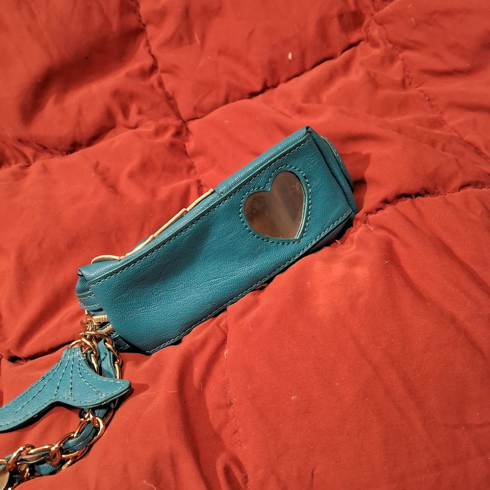 Betsey Johnson Blue Fish Clutch - Picture 4 of 6